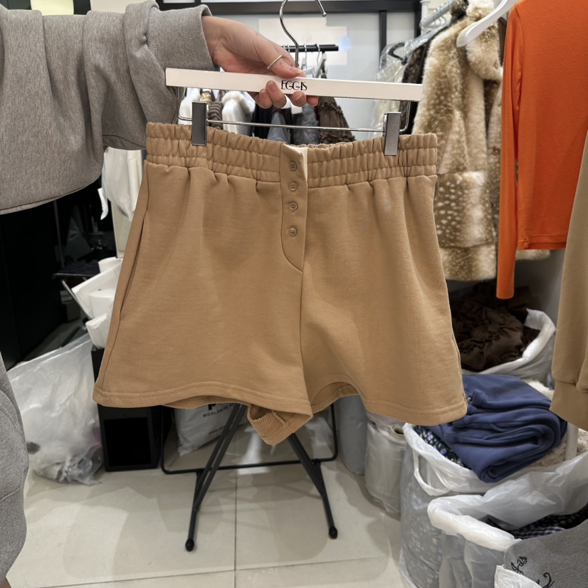 EGG IS韓國直郵女士新款人氣職業推薦26春夏休閑熱賣短褲EGG IS短褲圖色1