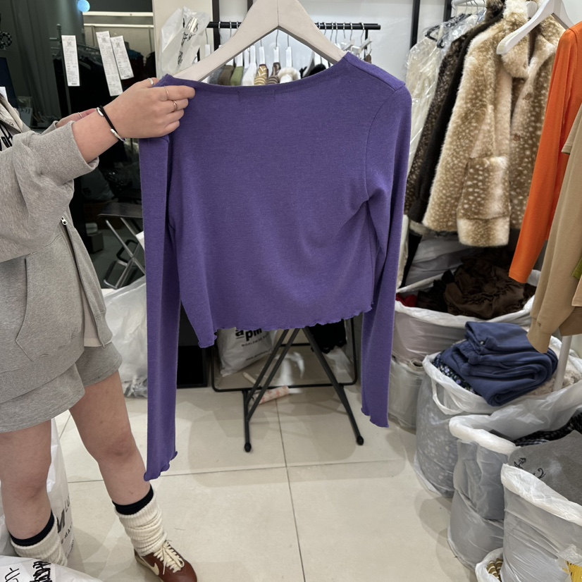 EGG IS韓國代購女裝新品熱賣真品時尚長袖T恤不含內搭絨EGG IS長袖T恤