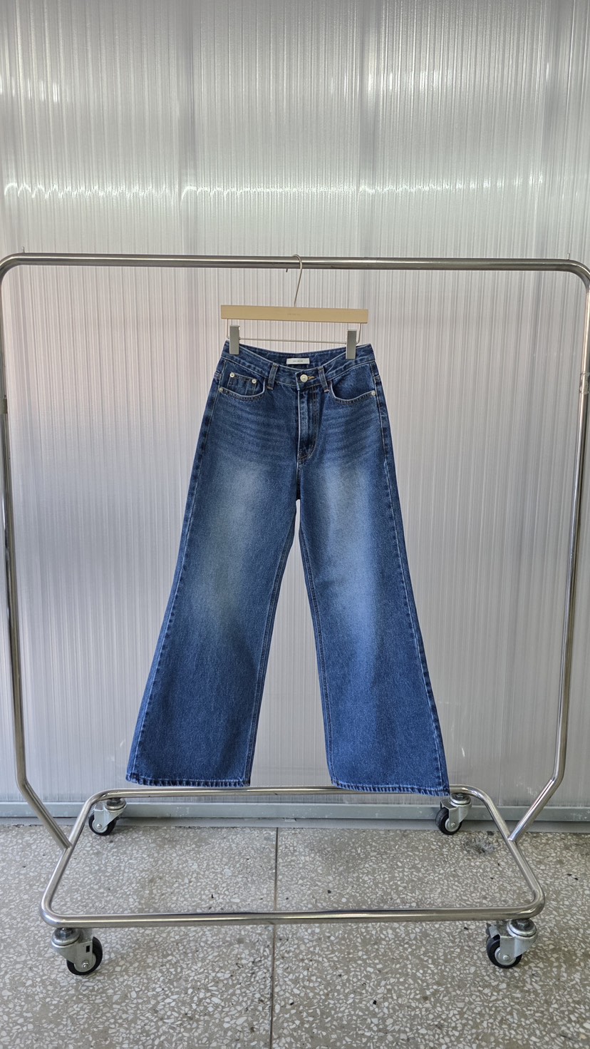 LIMLIMLIM東大門實拍女士新品時尚真品職業人氣熱賣牛仔褲LIM LIM LIM牛仔褲圖色1