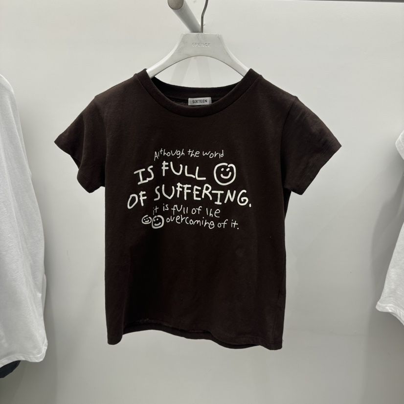 SIXTEEN韓國直郵女裝新款時尚休閑人氣26春夏職業推薦T恤SIXTEENT恤圖色2棕色