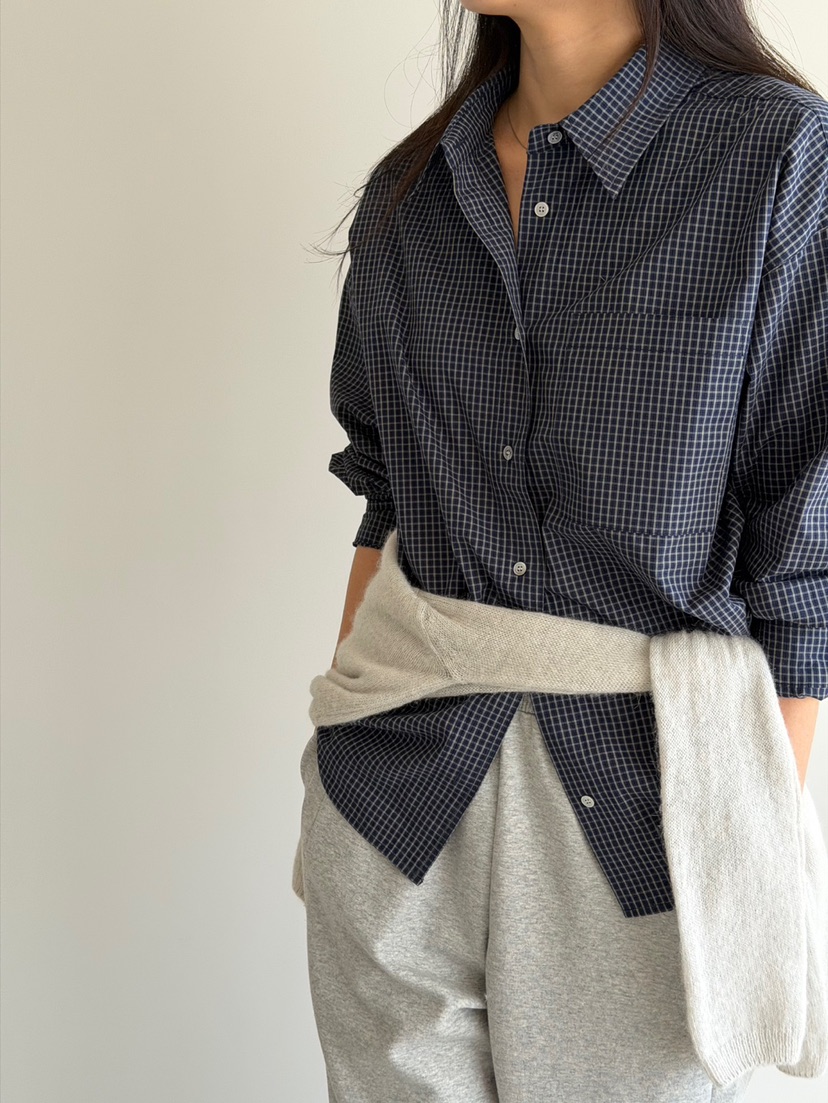 AMY GRACE韓國代購女裝新款真品推薦人氣熱賣襯衫蕾絲衫AMY GRACE襯衫/蕾絲衫