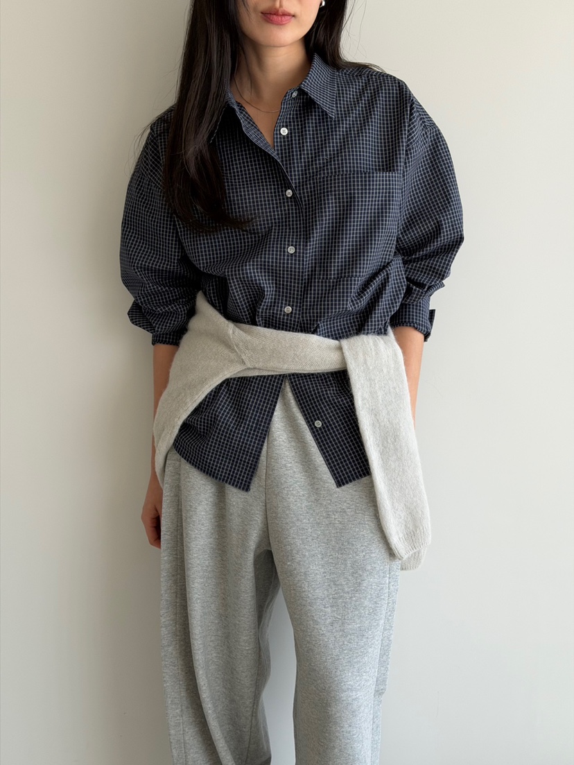 AMY GRACE韓國代購女裝新款真品推薦人氣熱賣襯衫蕾絲衫AMY GRACE襯衫/蕾絲衫