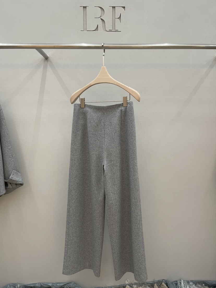 PLUS HONG-P東大門實拍女士新品休閑推薦真品休閑褲羊毛LORA FAMILY/PLUS HONG休閑褲