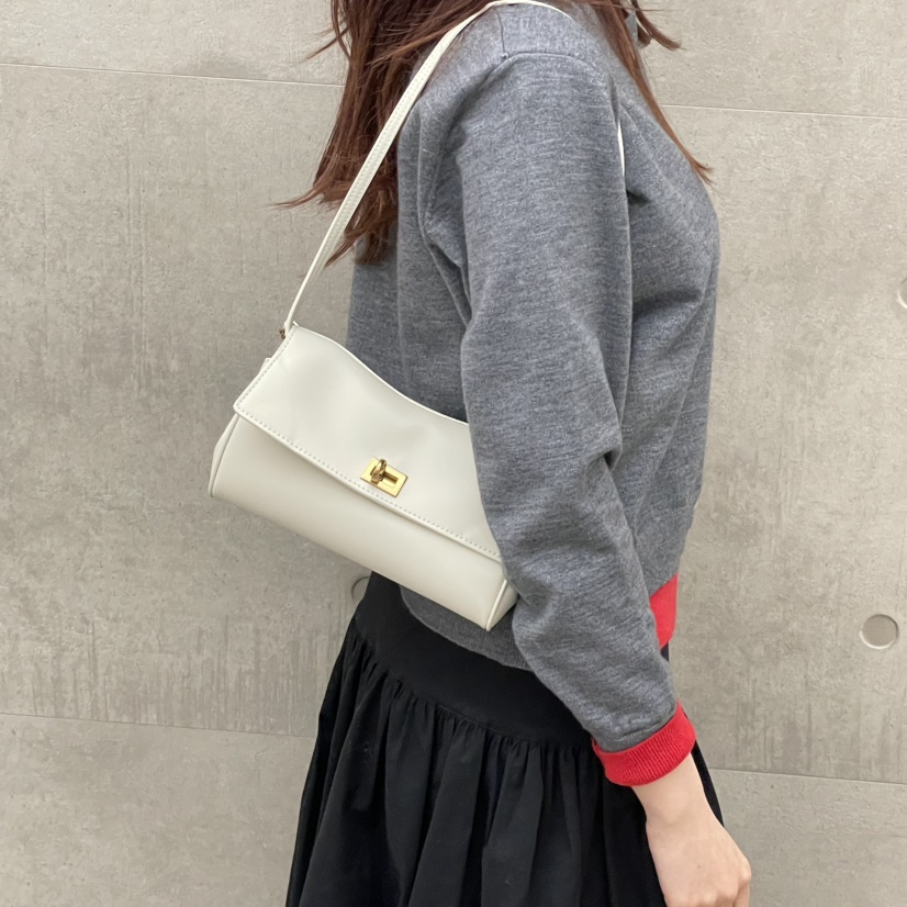 J PLACE韓國代購女士新品休閑時尚人氣推薦熱賣單肩斜跨包J PLACE單肩/斜跨包