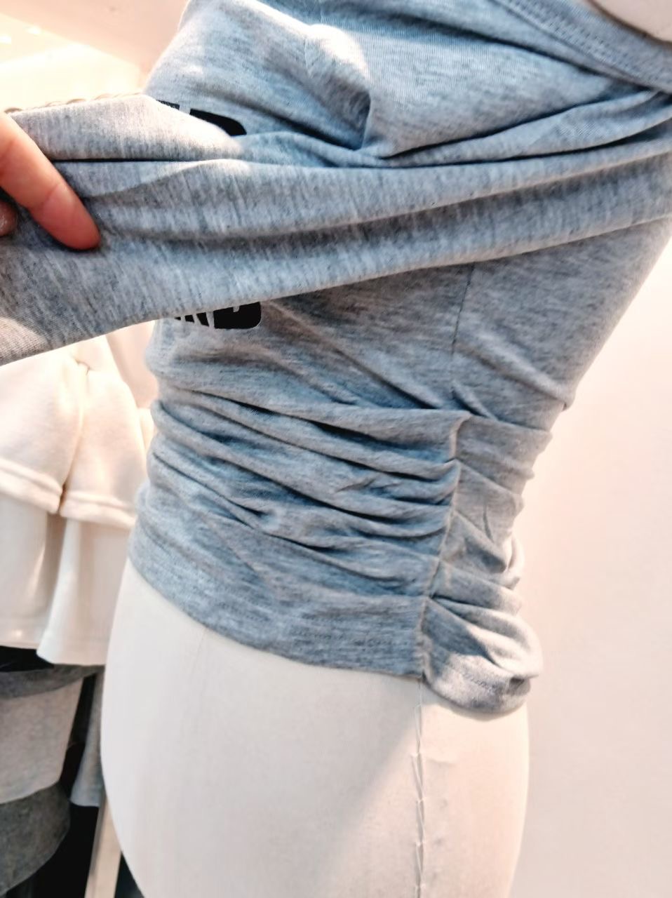 BUTTON 12韓國直郵女士新品熱賣職業休閑人氣26春夏長袖T恤BUTTON 12長袖T恤