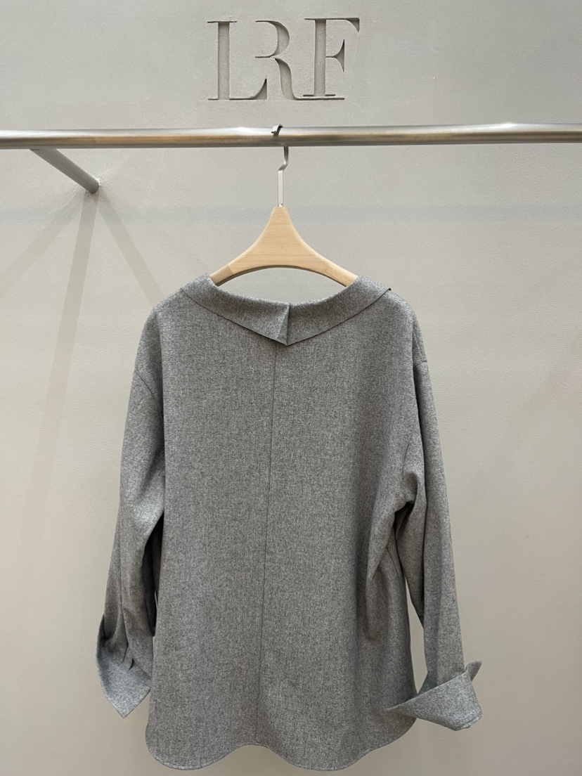 PLUS HONG-P韓國代購女裝新品熱賣人氣推薦襯衫蕾絲衫羊毛LORA FAMILY/PLUS HONG襯衫/蕾絲衫