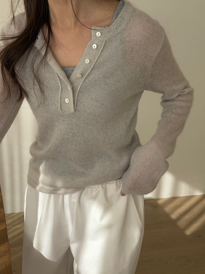 AMY GRACE韓國代購女士新品26春夏熱賣真品時尚針織衫紐扣AMY GRACE針織衫