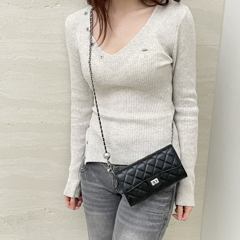 J PLACE東大門實拍女裝新款推薦時尚熱賣單肩斜跨包絎縫絨J PLACE單肩/斜跨包