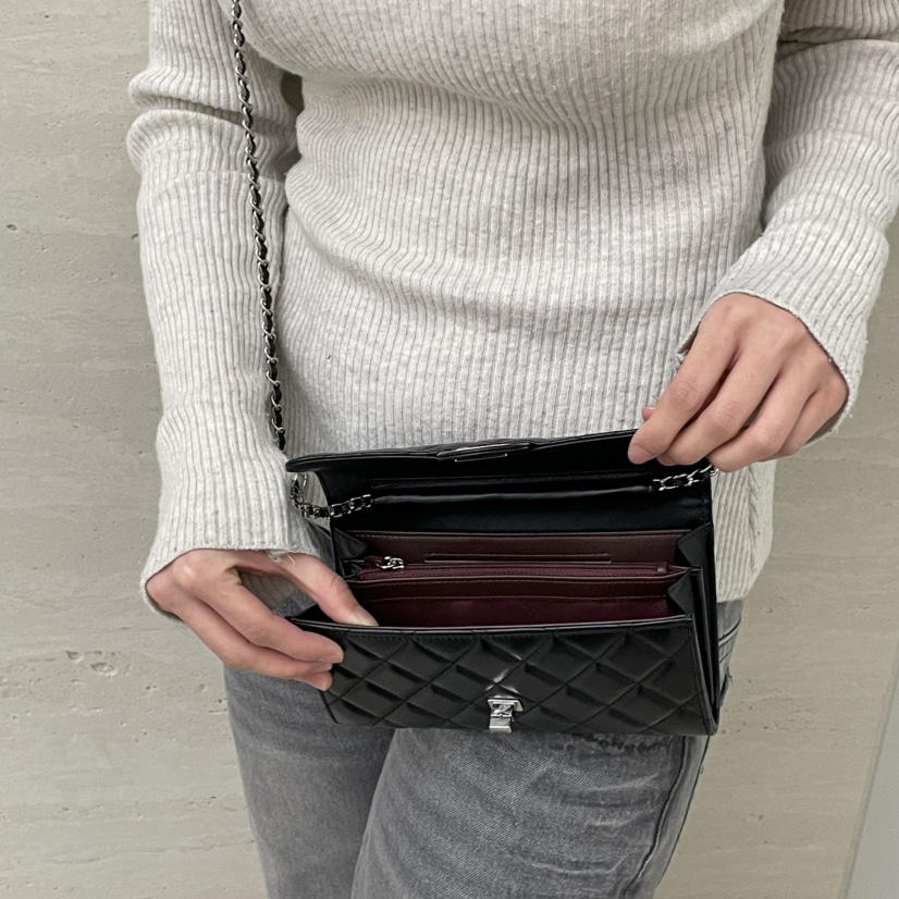 J PLACE東大門實拍女裝新款推薦時尚熱賣單肩斜跨包絎縫絨J PLACE單肩/斜跨包