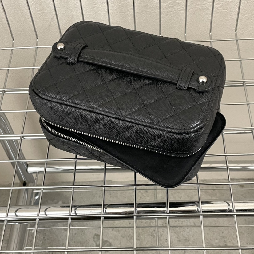 J PLACE韓國直郵女裝新款真品休閑熱賣推薦時尚職業手提包J PLACE手提包