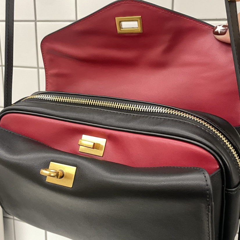 J PLACE東大門實拍女裝新款真品人氣時尚26春夏單肩斜跨包J PLACE單肩/斜跨包