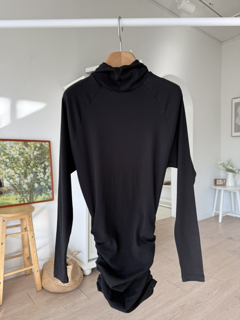 SOLAR韓國直郵女士新款真品時尚休閑26春夏連衣裙褶皺連帽SOLAR連衣裙圖色2