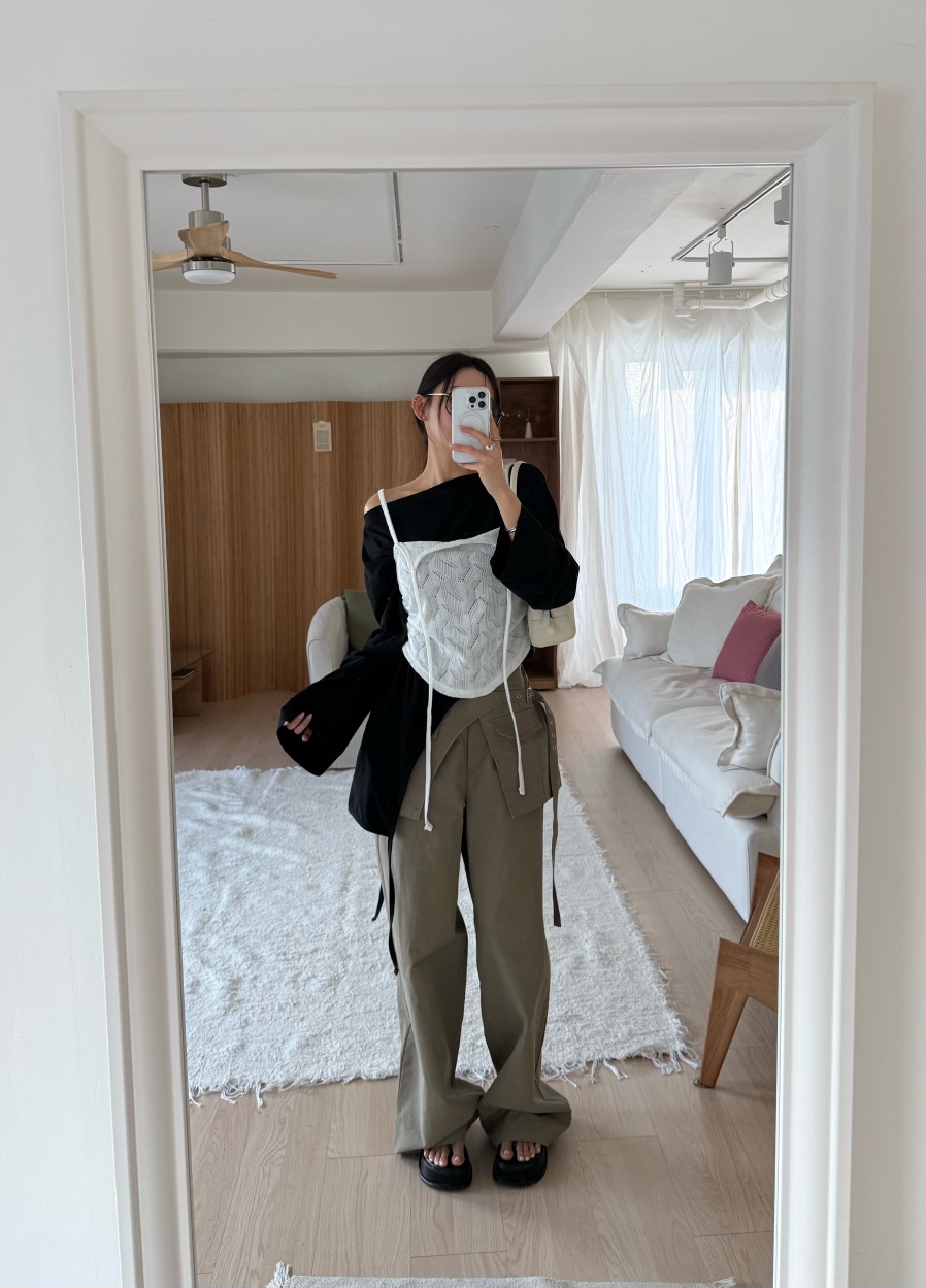 DENVER韓國代購女裝新品熱賣26春夏人氣推薦長袖T恤不含腰帶DENVER長袖T恤圖色3