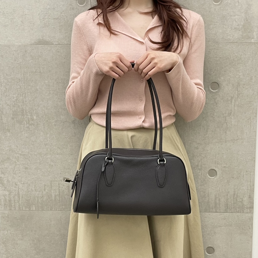 J PLACE東大門實拍女士新款人氣真品休閑推薦手拿包腋下包J PLACE手拿包/腋下包