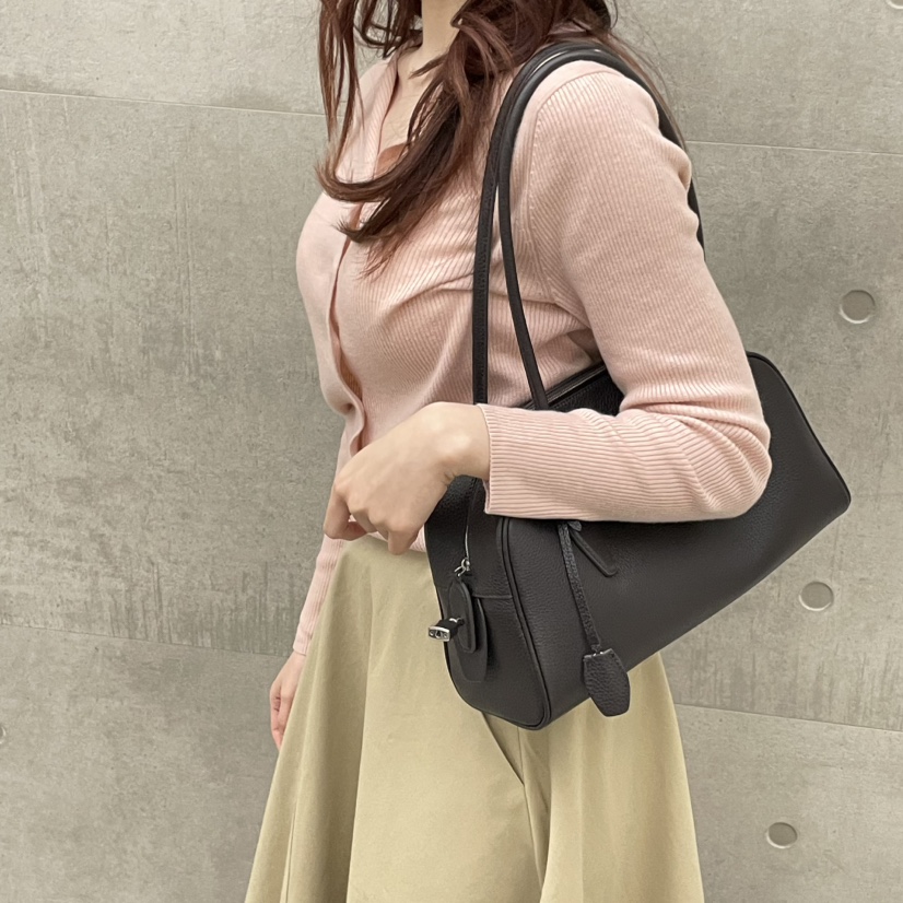 J PLACE東大門實拍女士新款人氣真品休閑推薦手拿包腋下包J PLACE手拿包/腋下包