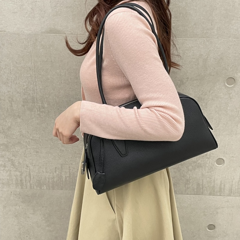 J PLACE東大門實拍女士新款人氣真品休閑推薦手拿包腋下包J PLACE手拿包/腋下包