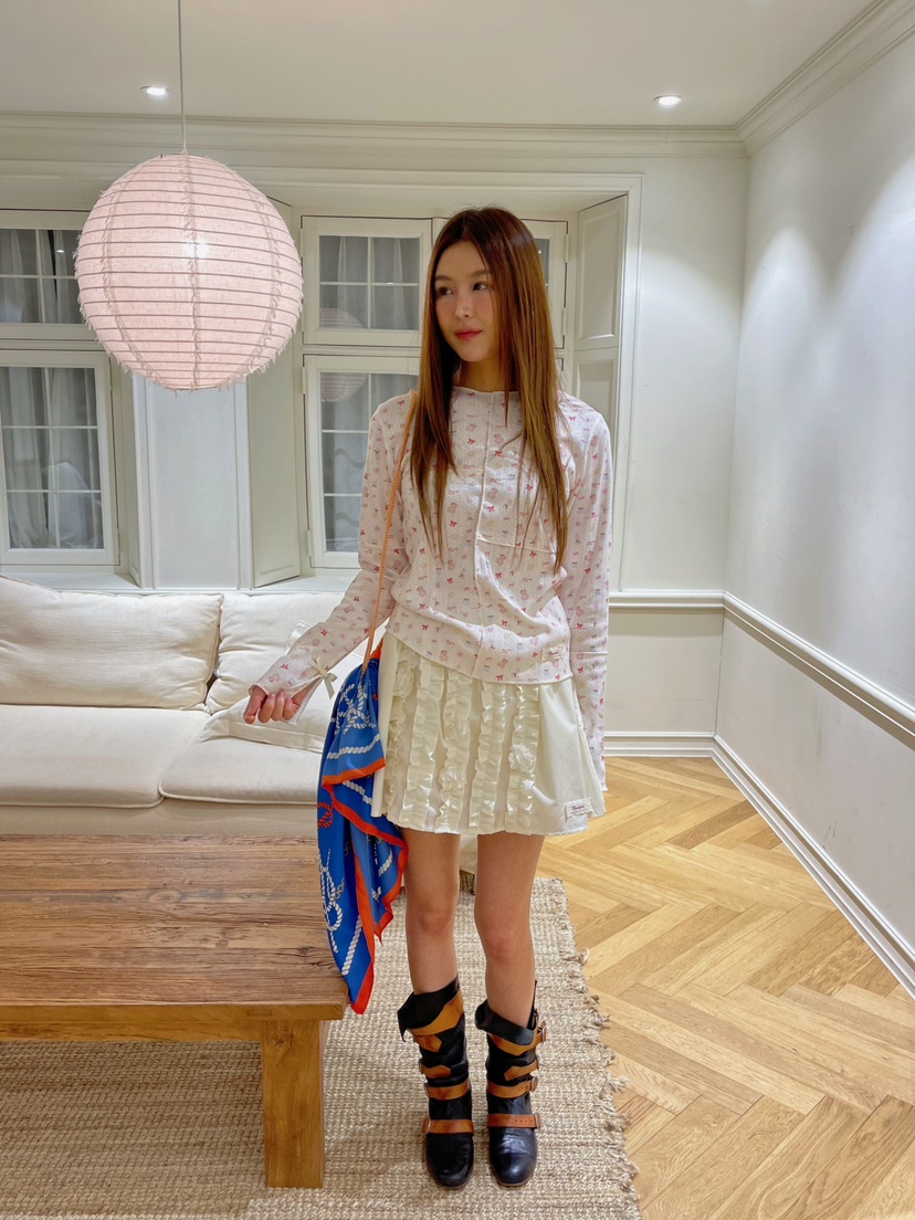 BOUTIQUE-L韓國代購女士新款職業熱賣真品時尚推薦長袖T恤BOUTIQUE-L長袖T恤