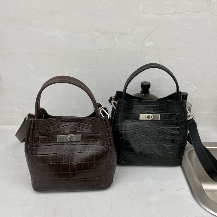 J PLACE東大門實拍女士新款職業人氣時尚推薦單肩斜跨包J PLACE單肩/斜跨包