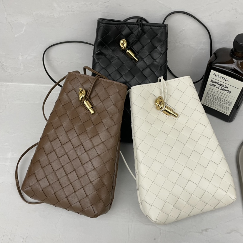 J PLACE東大門代購女裝新款26春夏人氣真品推薦單肩斜跨包J PLACE單肩/斜跨包