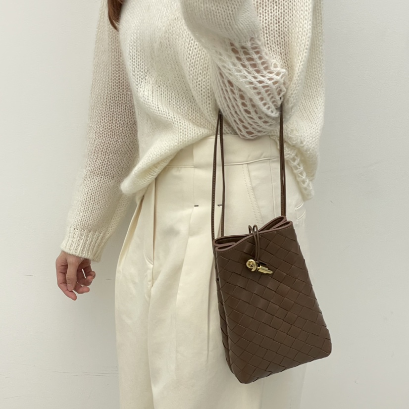 J PLACE東大門代購女裝新款26春夏人氣真品推薦單肩斜跨包J PLACE單肩/斜跨包