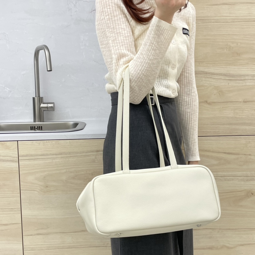 J PLACE東大門實拍女士新品時尚真品推薦26春夏單肩斜跨包J PLACE單肩/斜跨包