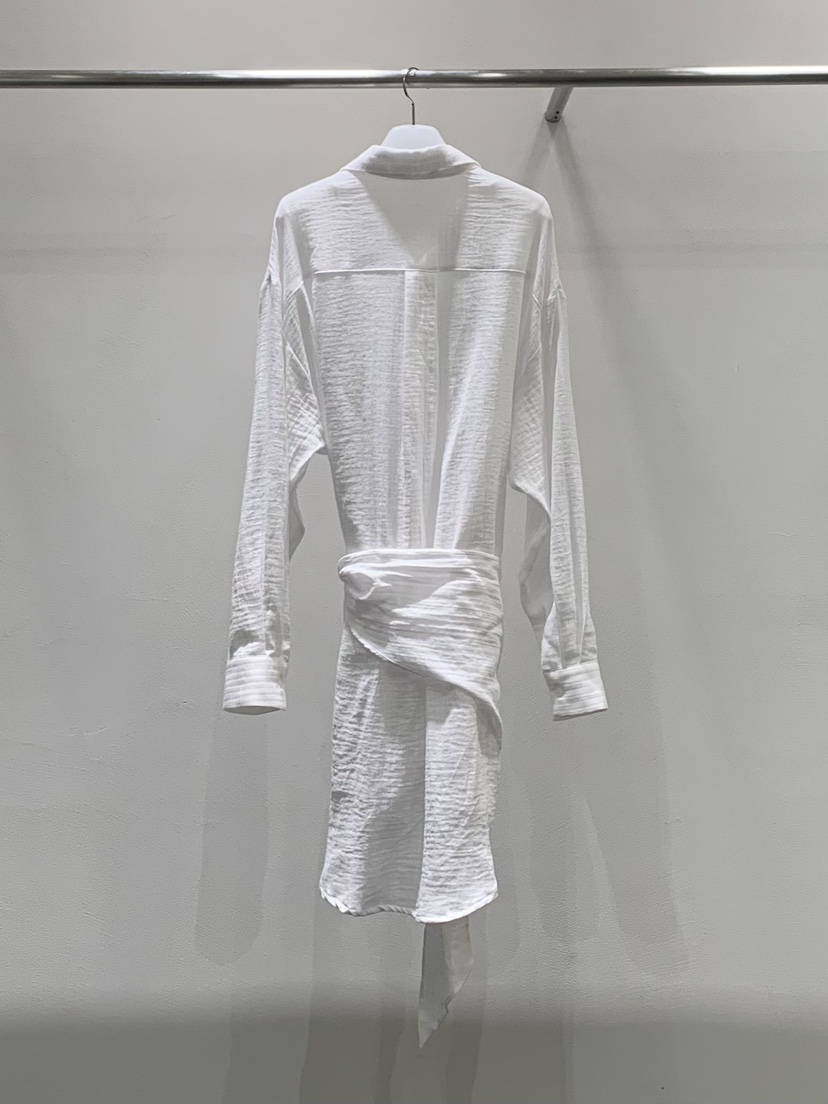 LOVE MOMENT東大門直郵女裝新品休閑26春夏人氣真品連衣裙LOVE MOMENT連衣裙