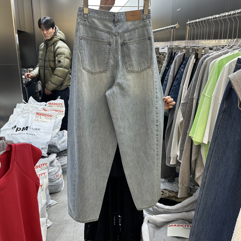 MADCITY/SAGAFURS韓國直郵女裝新品真品休閑職業熱賣牛仔褲MADCITY/SAGAFURS牛仔褲