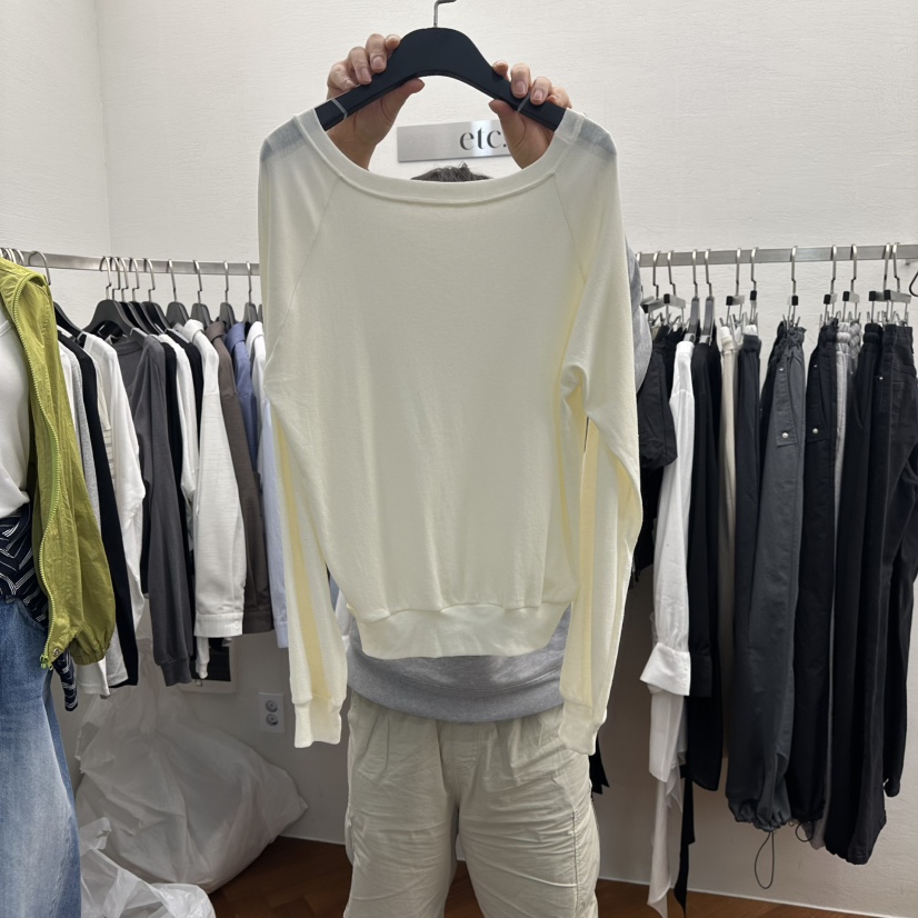 MOANA東大門代購女士新款26春夏時尚推薦職業長袖T恤露肩MOANA長袖T恤圖色2