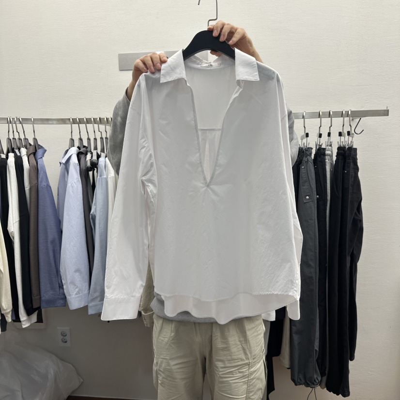 MOANA東大門代購女裝新品熱賣人氣休閑真品襯衫蕾絲衫V領MOANA襯衫/蕾絲衫圖色2