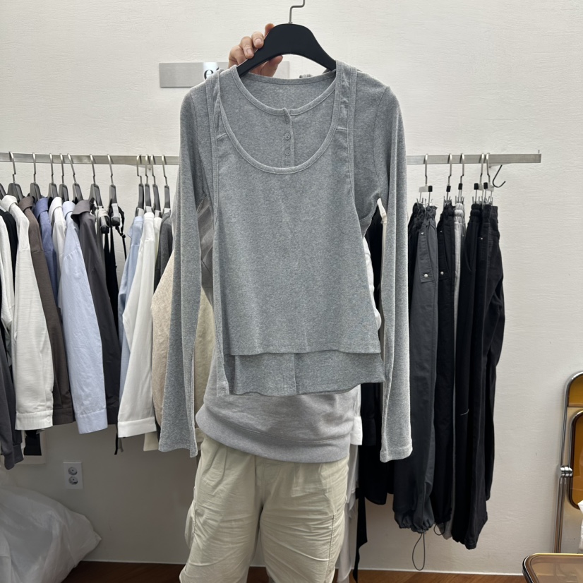 MOANA東大門實拍女裝新品職業休閑熱賣26春夏長袖T恤假兩件MOANA長袖T恤圖色2