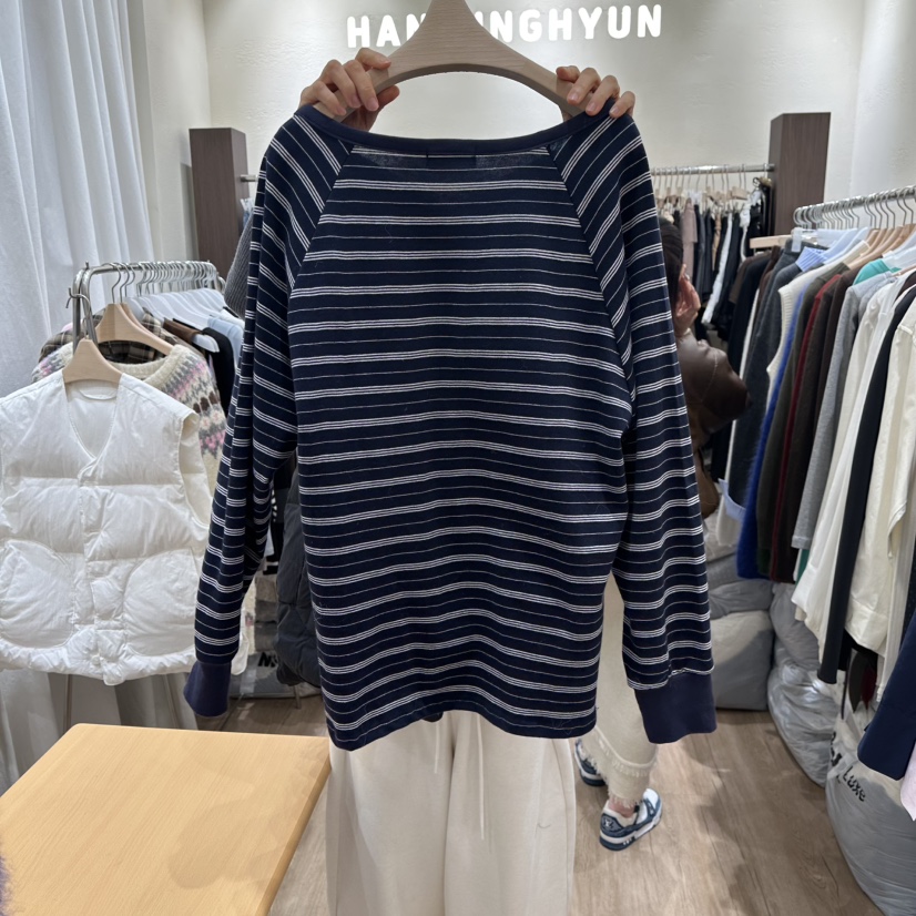 HANSUNGHYUN東大門直郵女士新品時尚職業長袖T恤條紋紐扣HANSUNGHYUN長袖T恤