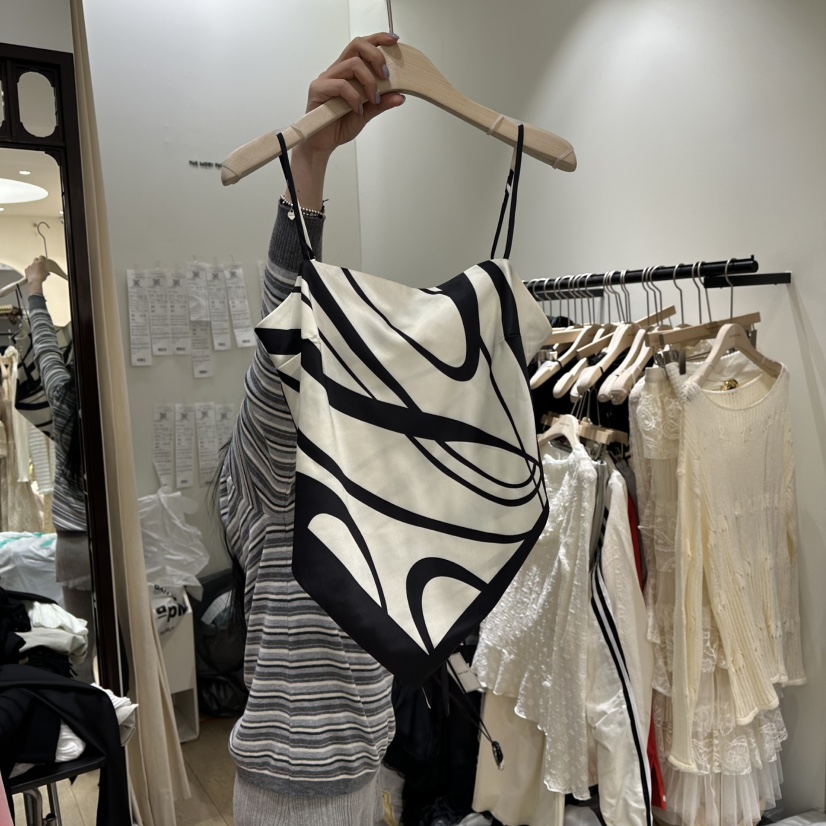 THEMORYPARK東大門直郵女士新品真品人氣26春夏吊帶背心圍巾THE MORY PARK吊帶/背心圖色1