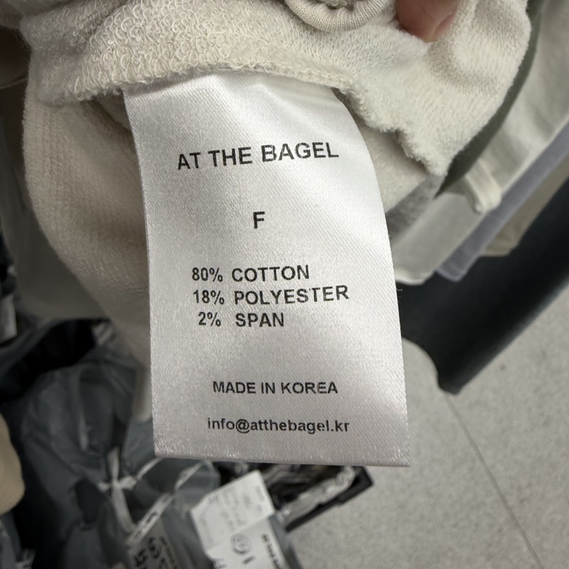 AT THE BAGEL東大門直郵女裝新款職業真品時尚衛衣拉鏈AT THE BAGEL衛衣