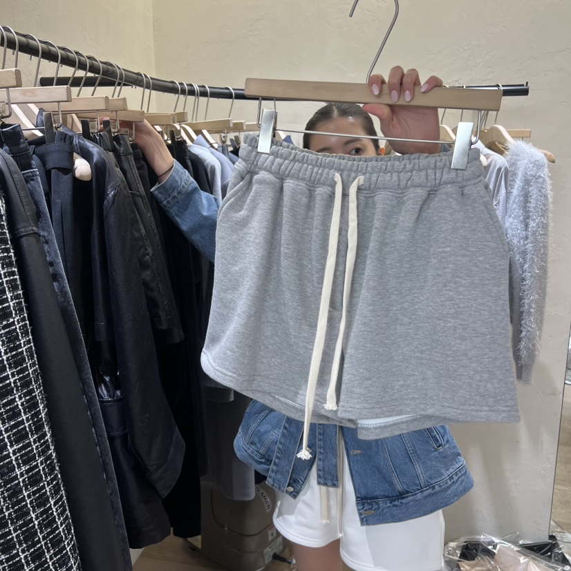 W AND J韓國直郵女士新款休閑真品推薦職業人氣時尚短褲W AND J短褲圖色2