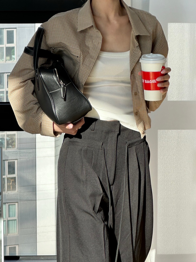 ZEROZERO韓國直郵女士新款人氣推薦真品襯衫蕾絲衫口袋格紋ZEROZERO襯衫/蕾絲衫