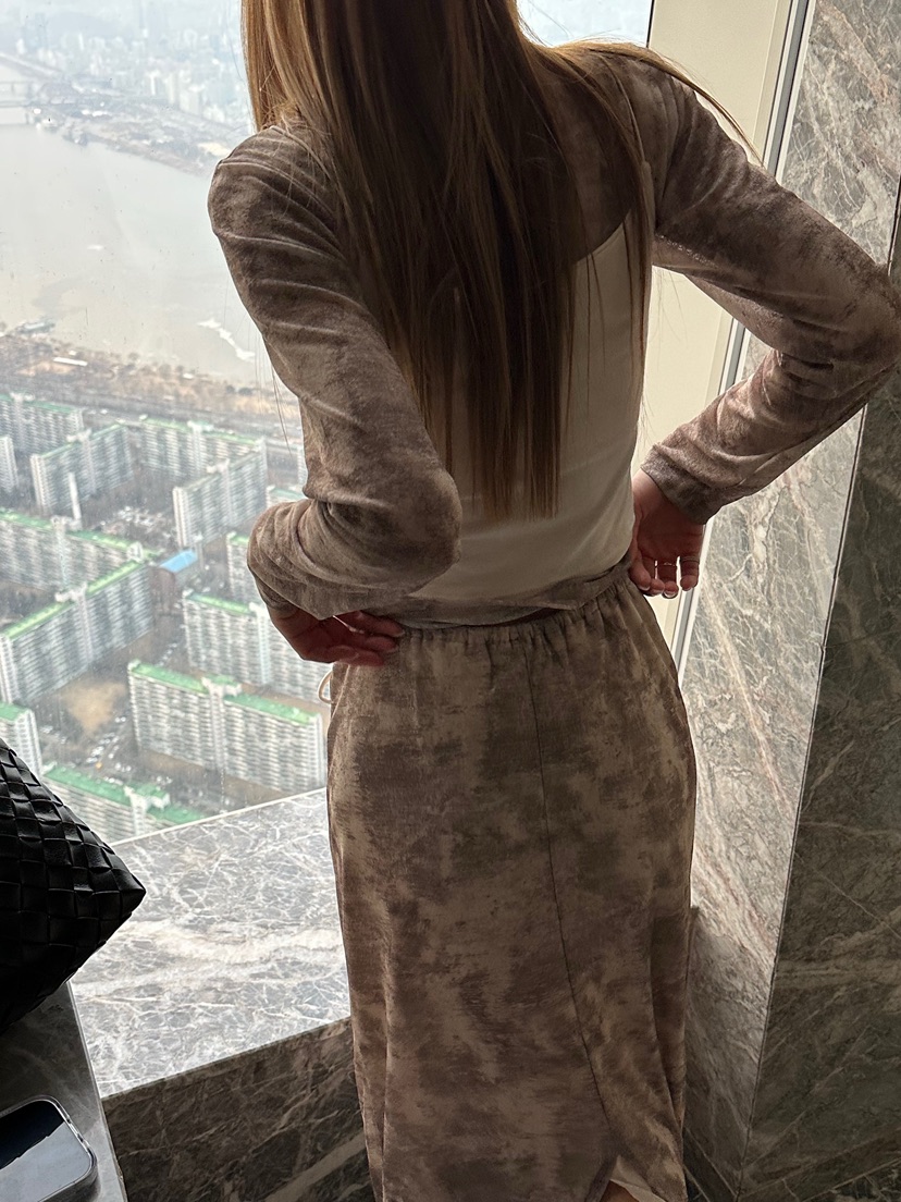 ZEROZERO東大門直郵女士新款時尚熱賣推薦人氣職業長袖T恤ZEROZERO長袖T恤