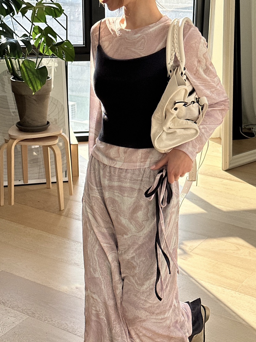 ZEROZERO東大門直郵女士新款時尚熱賣推薦人氣職業長袖T恤ZEROZERO長袖T恤