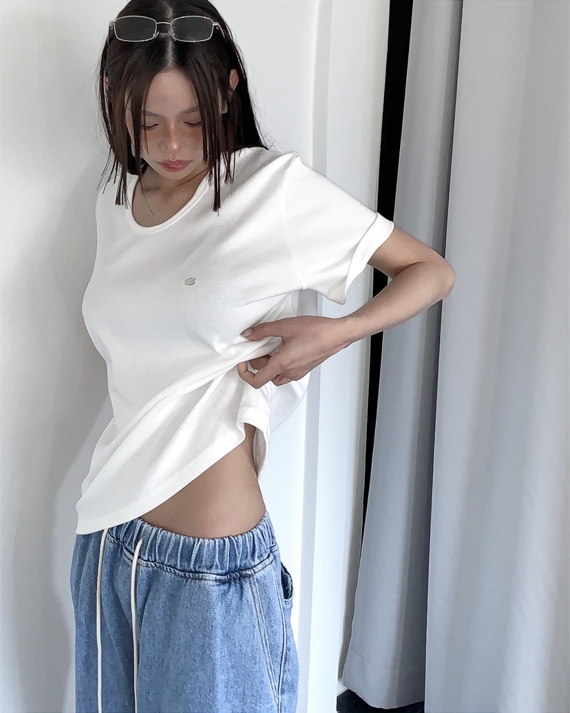 LIVE AID-P韓國直郵女裝新品時尚職業熱賣休閑真品26春夏T恤LIVE AID-PT恤