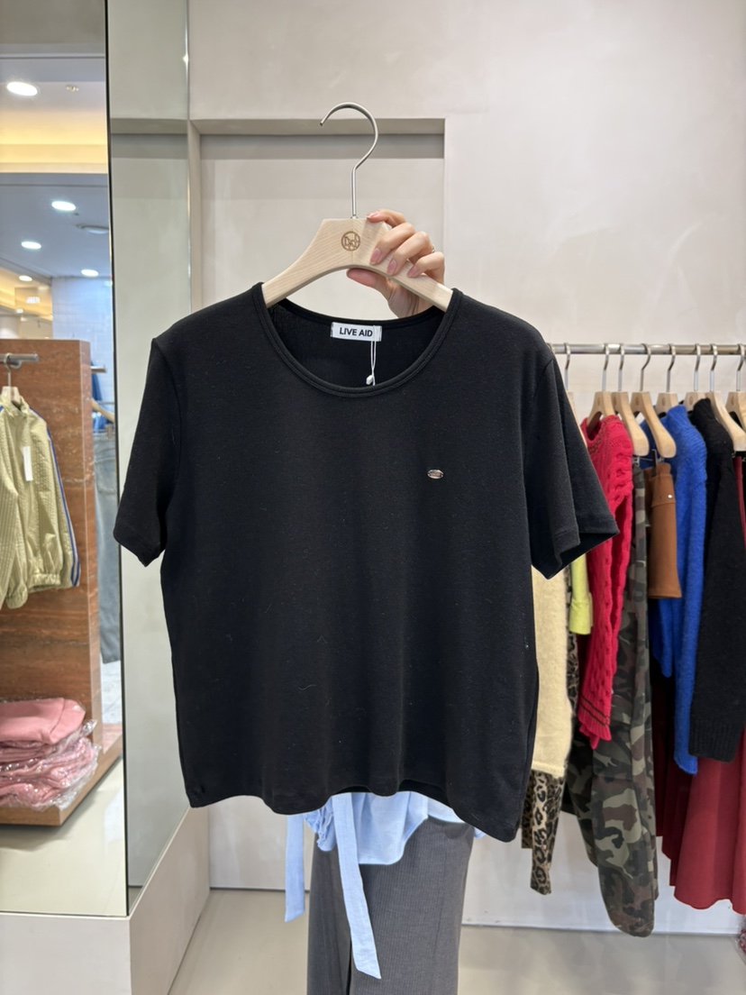 LIVE AID-P韓國直郵女裝新品時尚職業熱賣休閑真品26春夏T恤LIVE AID-PT恤圖色4