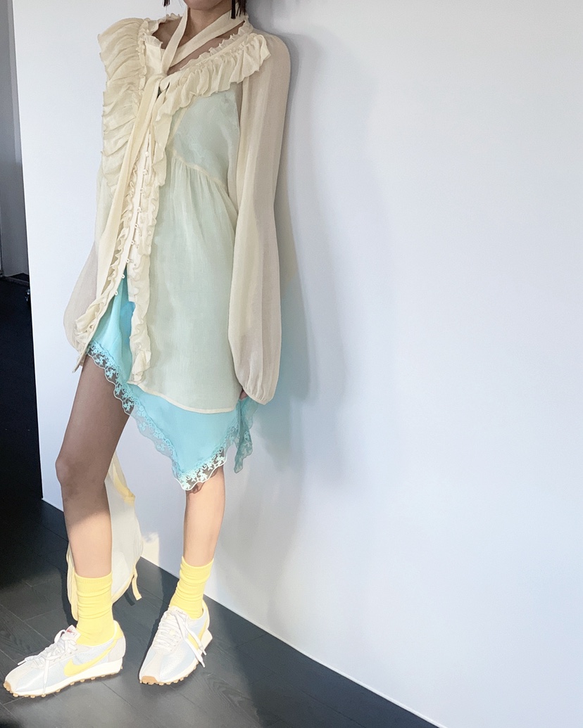 LIVE AID-P東大門直郵女裝新款休閑時尚26春夏襯衫蕾絲衫LIVE AID-P襯衫/蕾絲衫