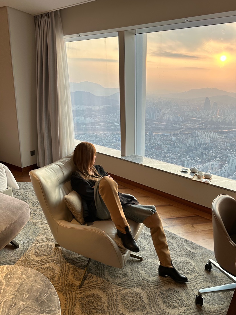 ZEROZERO韓國直郵女裝新款職業推薦休閑時尚連衣裙荷葉邊V領ZEROZERO連衣裙