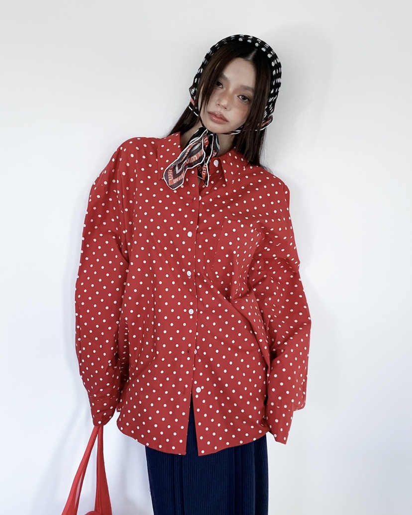 LIVE AID-P韓國直郵女裝新款26春夏真品襯衫蕾絲衫圓領LIVE AID-P襯衫/蕾絲衫