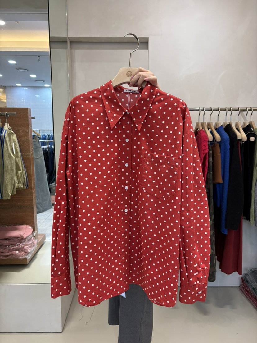 LIVE AID-P韓國直郵女裝新款26春夏真品襯衫蕾絲衫圓領LIVE AID-P襯衫/蕾絲衫圖色2