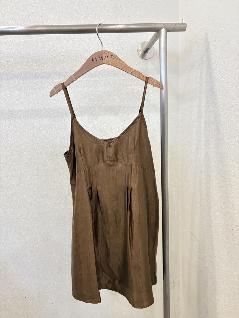 LUMIPLE東大門直郵女裝新款推薦人氣熱賣職業真品連衣裙緞面LUMIPLE連衣裙圖色1