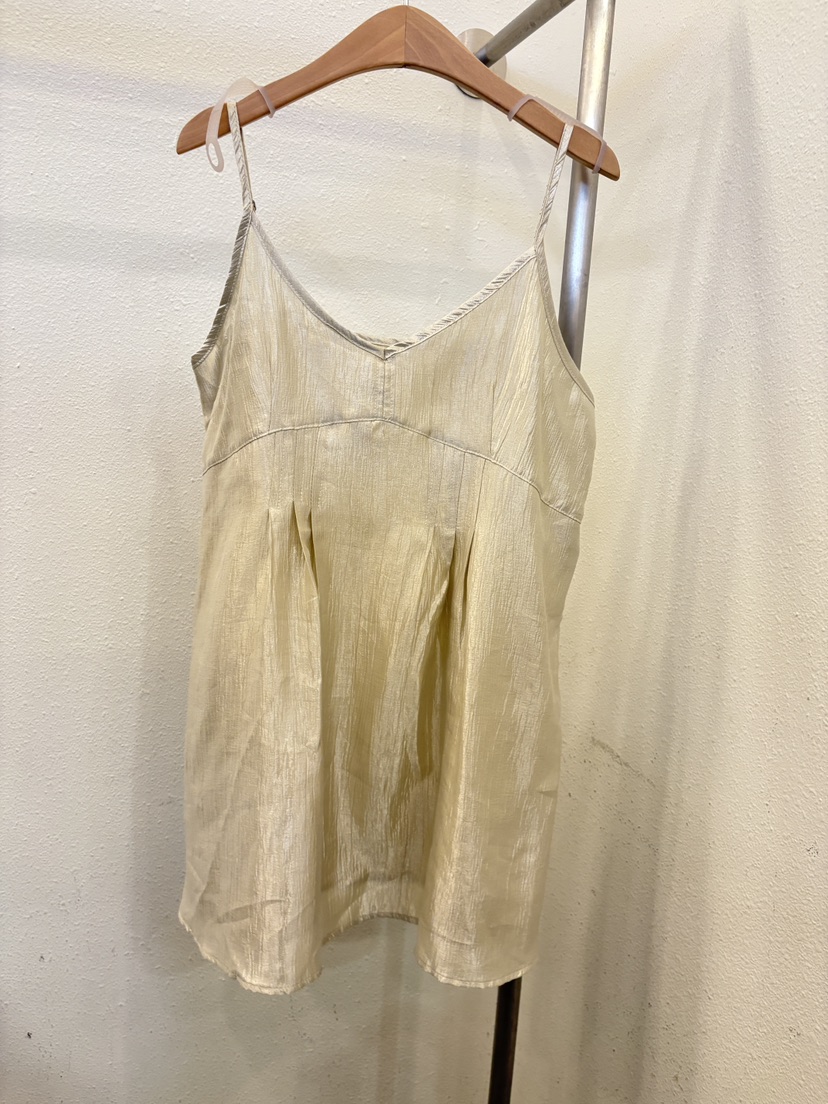 LUMIPLE東大門直郵女裝新款推薦人氣熱賣職業真品連衣裙緞面LUMIPLE連衣裙圖色2