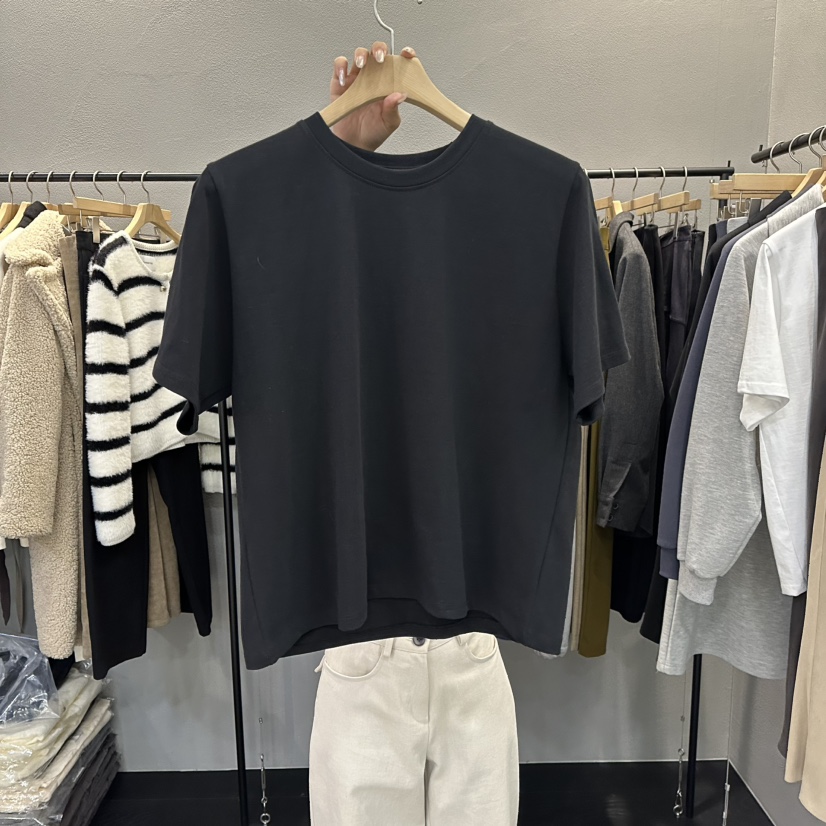 FLAMME TOIT/LUNAMDE韓國代購女裝新款時尚真品推薦T恤FLAMME TOIT/LUNAMDET恤圖色2