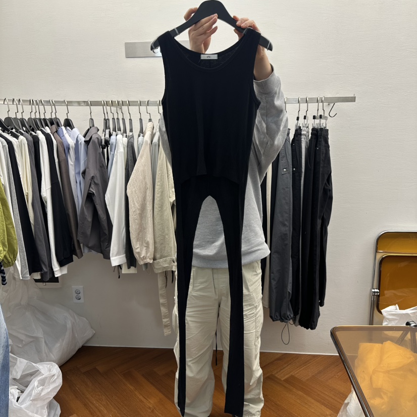 MOANA東大門直郵女士新款熱賣推薦人氣真品職業時尚吊帶背心MOANA吊帶/背心圖色3黑色