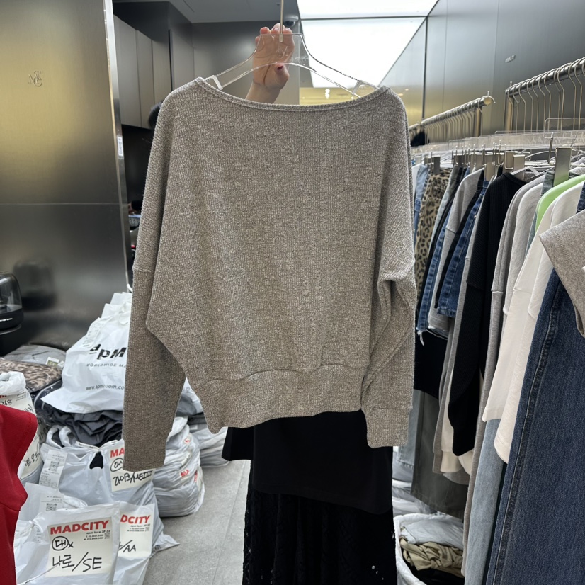 MADCITY/SAGAFURS東大門代購女裝新品推薦人氣時尚26春夏衛衣MADCITY/SAGAFURS衛衣