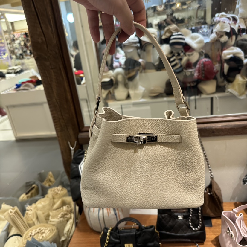 DEAR M韓國代購女裝新款休閑熱賣推薦職業26春夏單肩斜跨包DEAR M單肩/斜跨包圖色1