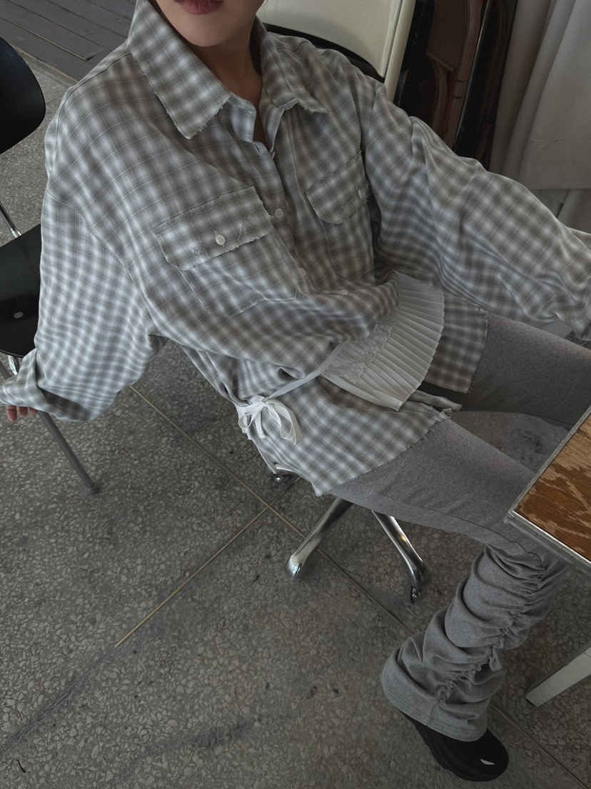 AWESOMESAUCE東大門實拍女裝新款職業真品熱賣襯衫蕾絲衫AWESOME SAUCE襯衫/蕾絲衫